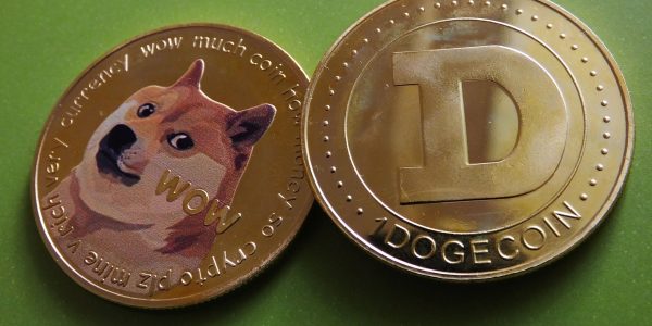 106881294-1620749189576-gettyimages-1232802276-Dogecoin